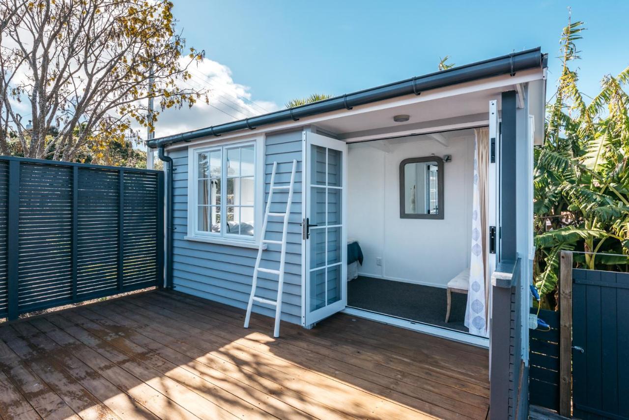 Pohutukawa Cottage, Waiheke Island Surfdale Exterior photo