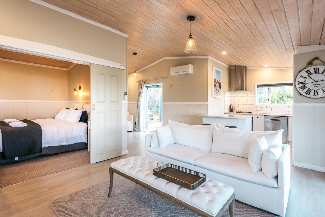 Pohutukawa Cottage, Waiheke Island Surfdale Exterior photo
